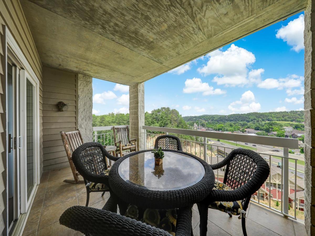 Your Mountain Escape Whispering Pines 244 Apartment Pigeon Forge Luaran gambar