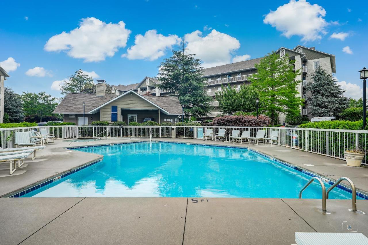 Your Mountain Escape Whispering Pines 244 Apartment Pigeon Forge Luaran gambar